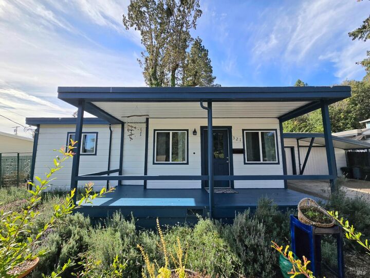 Property Photo:  321 Pine Street  CA 95490 