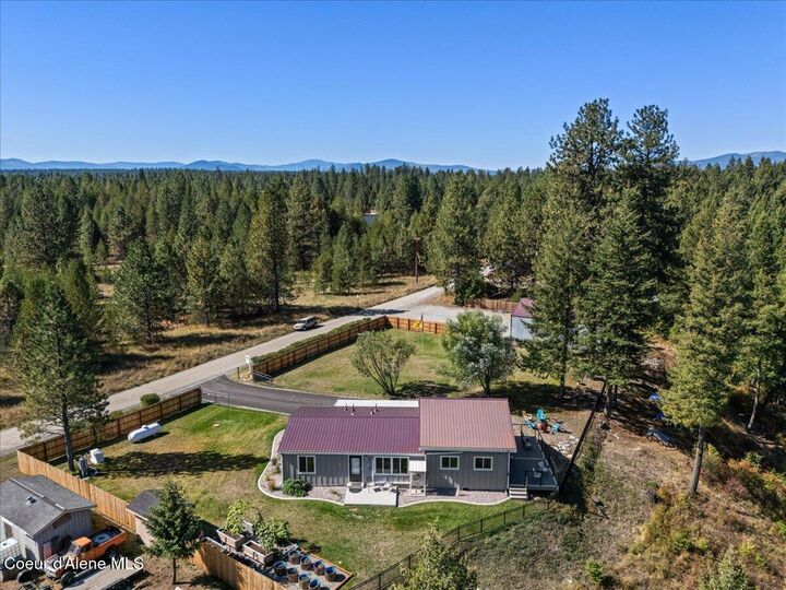 Property Photo:  7497 E Forest View Rd  ID 83801 