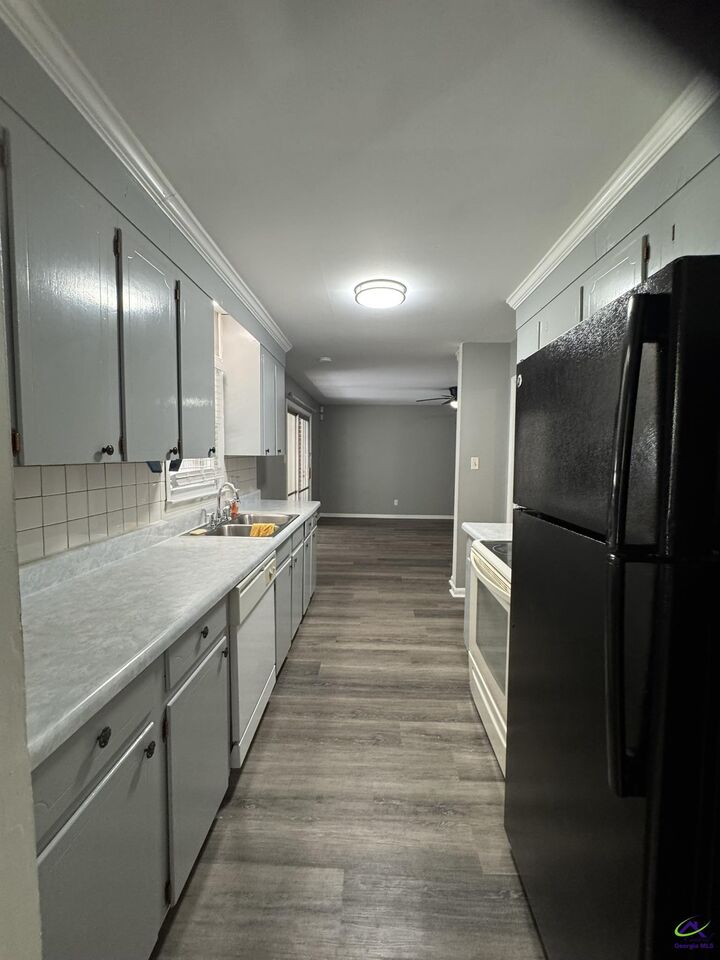 Property Photo: 117 Colonial Drive GA 31088