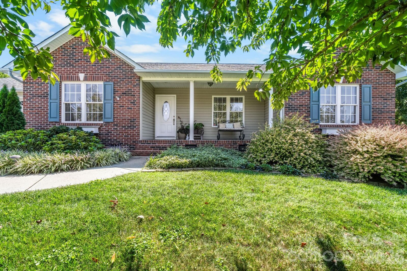 Property Photo:  4391 33rd Street Lane NE  NC 28601 