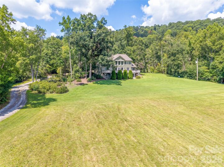 Property Photo: 15809 US 221 None N NC 28752