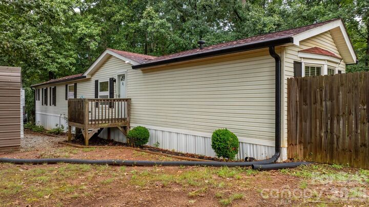Property Photo:  4838 Lakota Way Road  NC 28650 