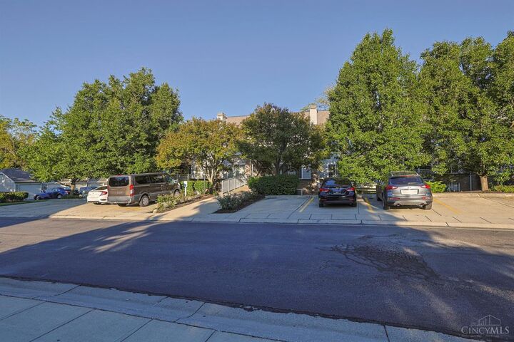 Property Photo: 9901 Regatta Drive OH 45252