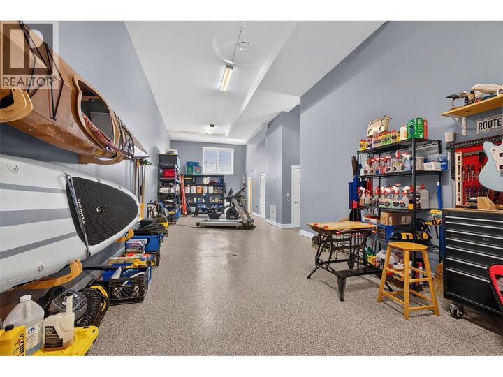 Property Photo: 3359 Cougar Road 9 BC V4T 3G1