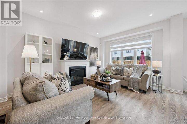 Property Photo:  43 Harpin Way West  ON N1M 0H8 