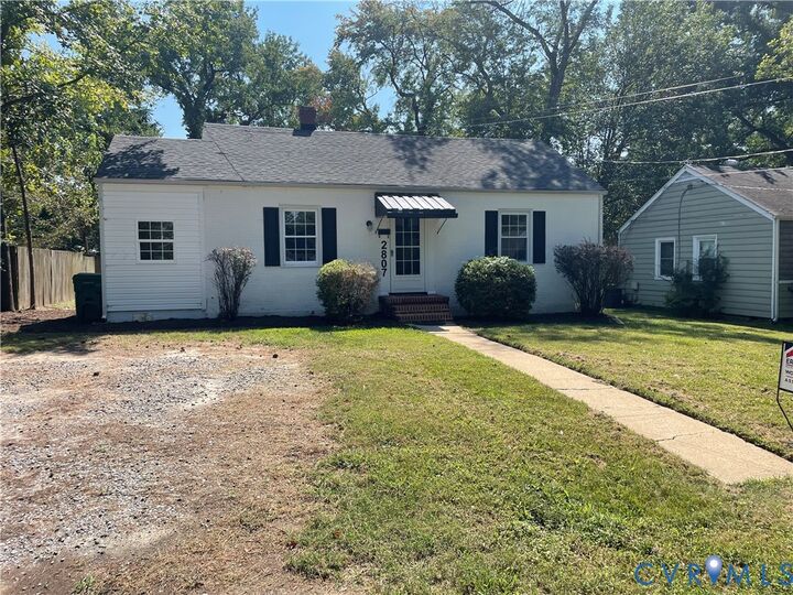Property Photo: 2807 Dellrose Avenue VA 23228