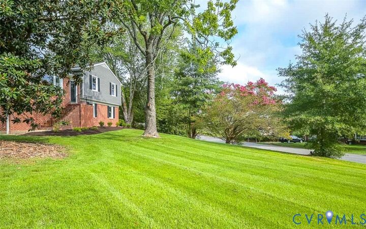 Property Photo:  7307 Hunterbrook Drive  VA 23111 