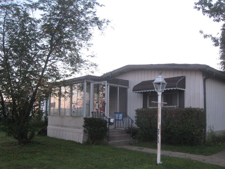 Property Photo:  2713 Echo Lane  PA 16506 