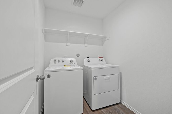 Property Photo:  5710 Vintage Oakmont Drive  TX 77373 