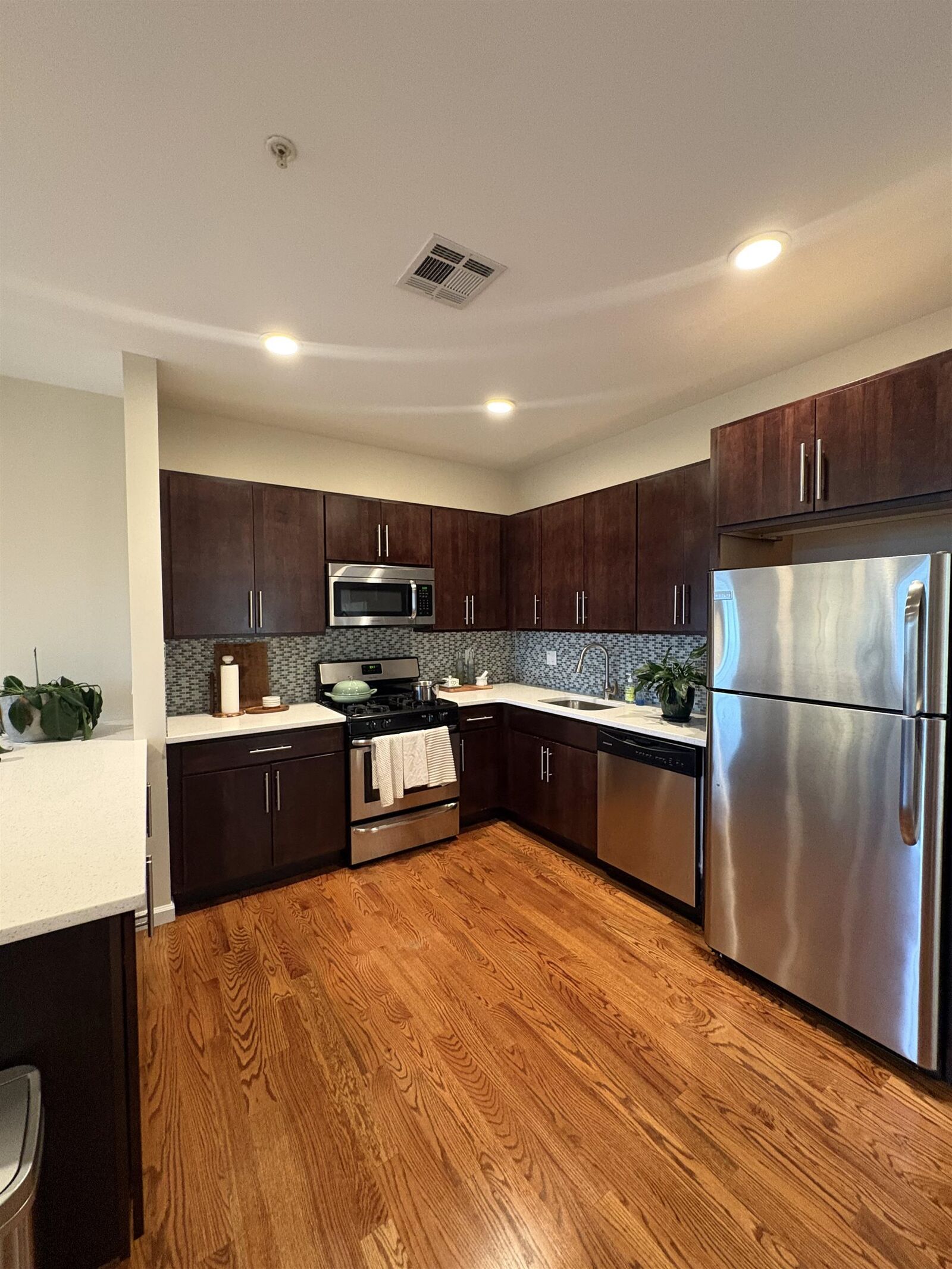 Property Photo:  186 Broadway 502  NJ 07002 