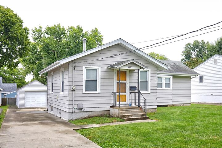 Property Photo:  3511 49th Street  IA 50310 