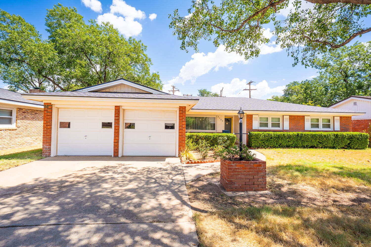 Property Photo: 6103 Nashville Avenue TX 79413