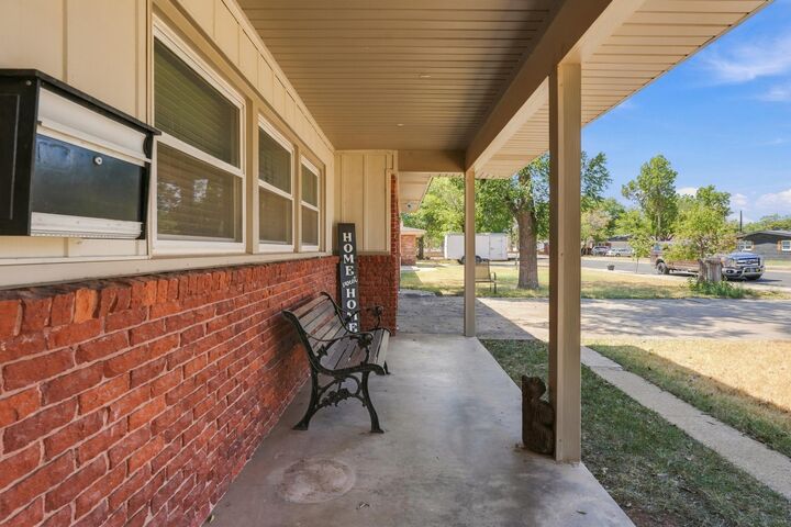 Property Photo:  2113 56th Street  TX 79412 