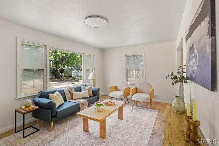 Property Photo: 1142 Laire Drive MO 63137