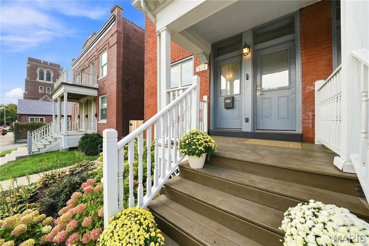 Property Photo:  3118 Sidney Street  MO 63104 