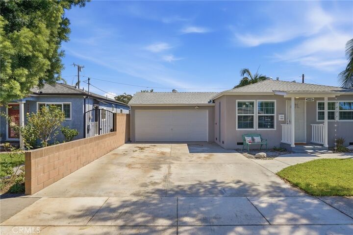 Property Photo:  14520 Cornuta  CA 90706 