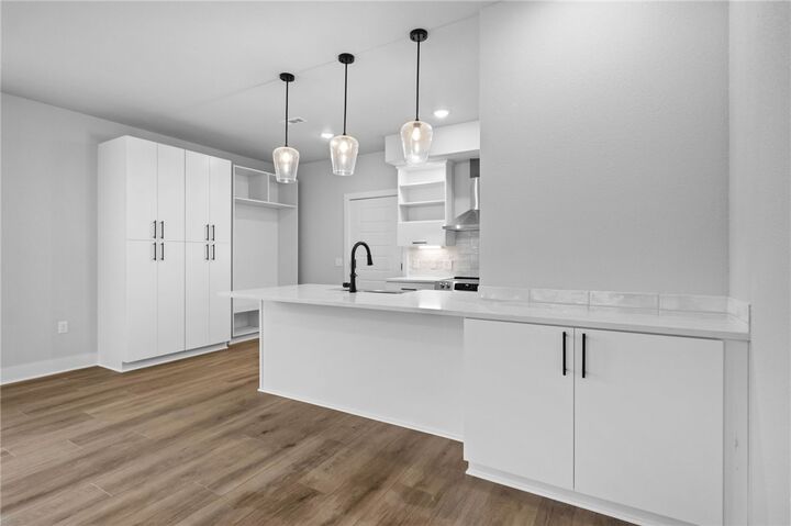 Property Photo: 3329 SE Mp Parkway 201 AR 72712