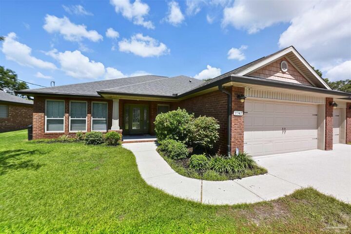 Property Photo:  8342 Randall Dr  FL 32566 