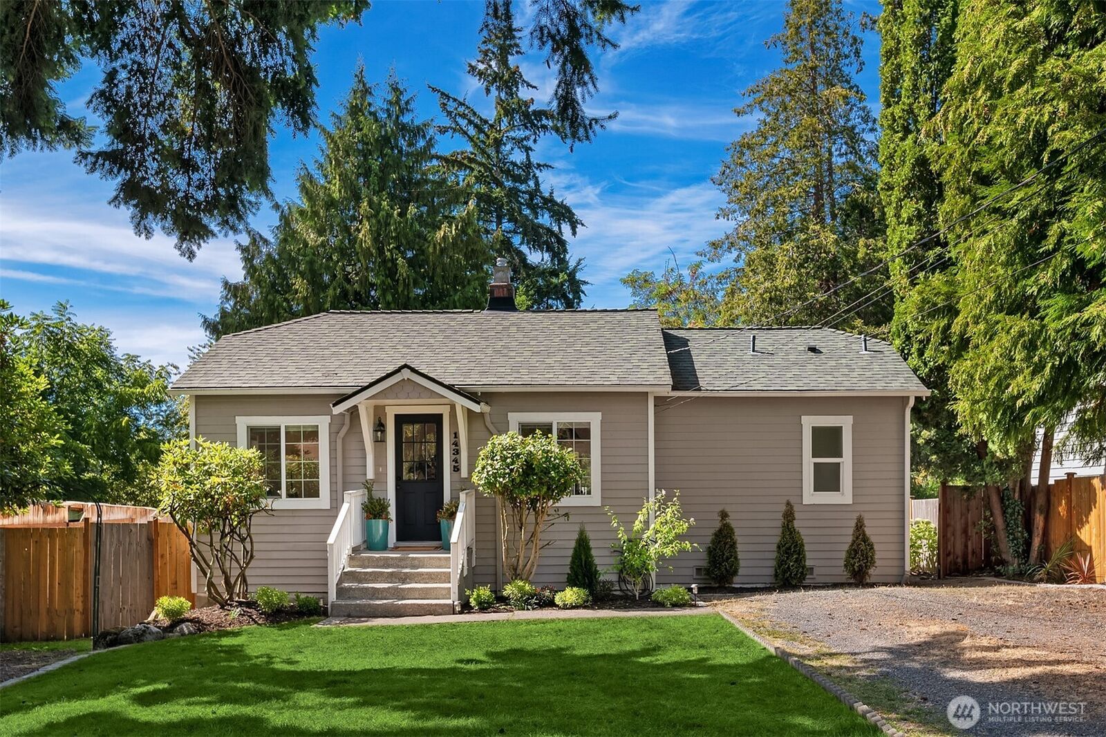 Property Photo:  14345  36th Avenue NE  WA 98125 