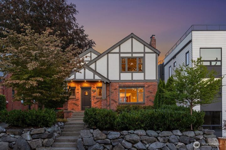 Property Photo:  4124  Burke Avenue N  WA 98103 