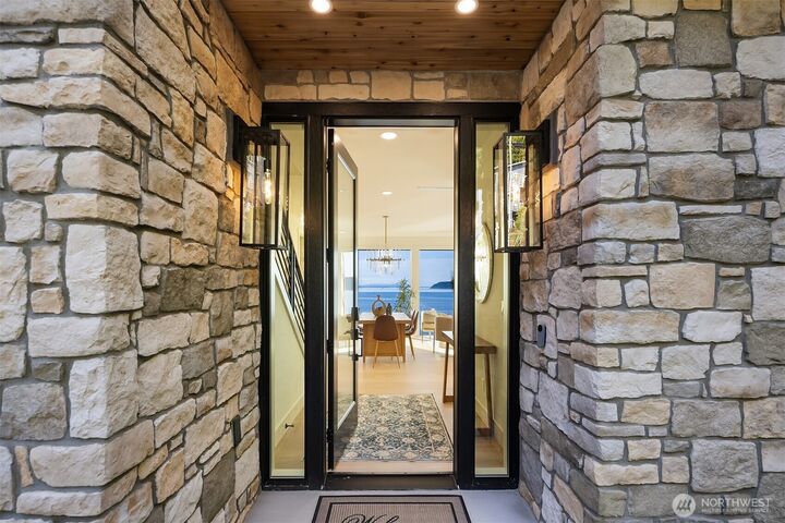 Property Photo: 12306 Possession Lane WA 98026