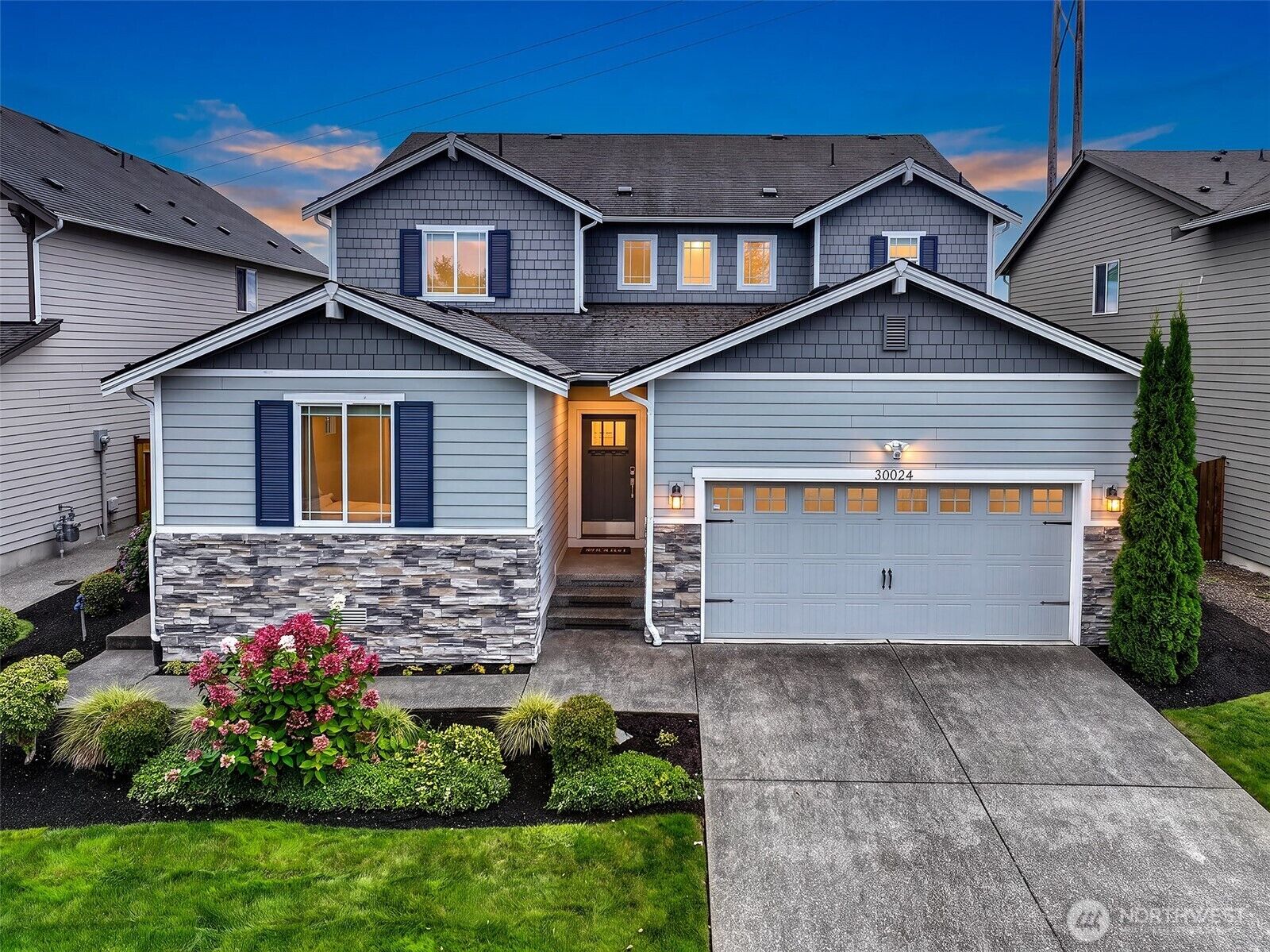 Property Photo:  30024  65th Avenue S  WA 98001 