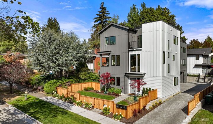 Property Photo: 6026 41st Avenue NE WA 98115