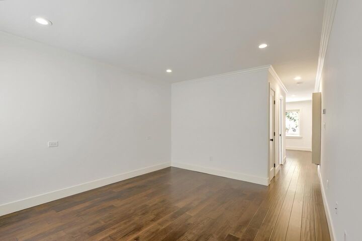 Property Photo:  426 Detroit Street  CA 94131 