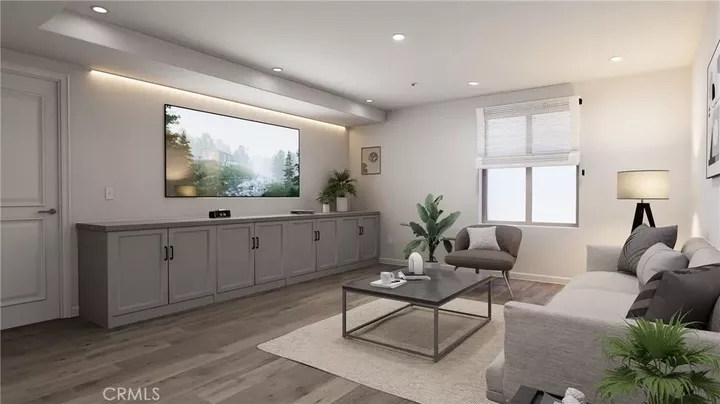 Property Photo: 231 W Avenida San Antonio CA 92672