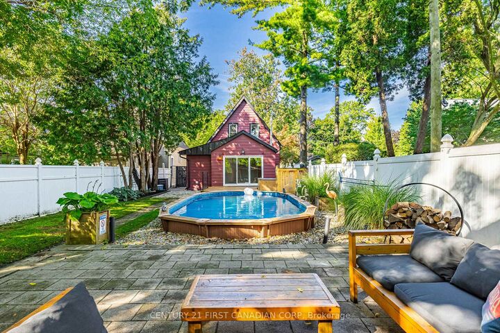 Property Photo: 26 Thornton Avenue ON N5Y 2Y2