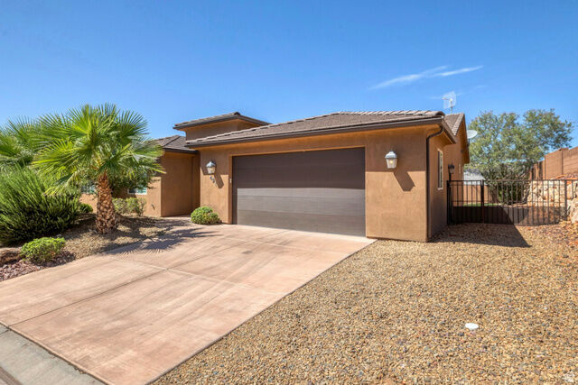 Property Photo:  491 N Sun Rock Way  UT 84780 