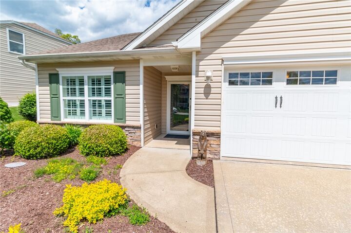 Property Photo: 420 Chestnut Lane PA 15613
