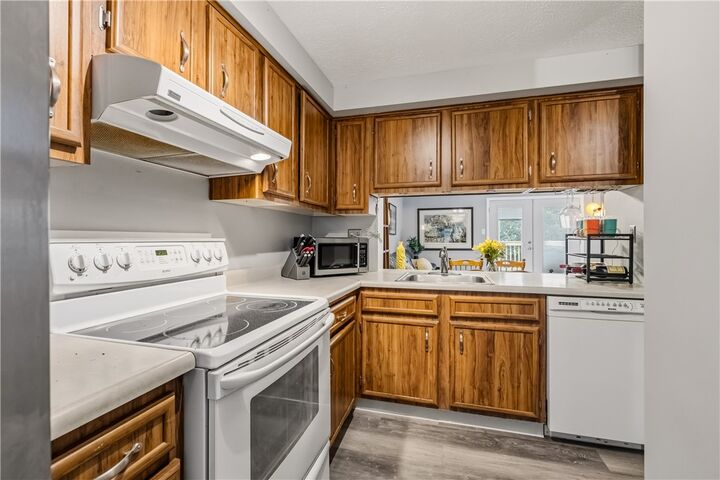 Property Photo:  148 Olde Orchard Dr  PA 15017 