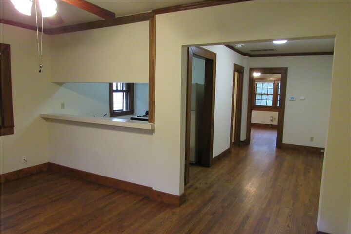 Property Photo: 1101 C Maufrais Street C TX 78703