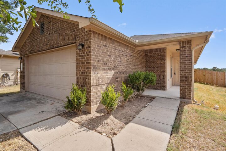 Property Photo:  9009 Southwick Drive  TX 78724 