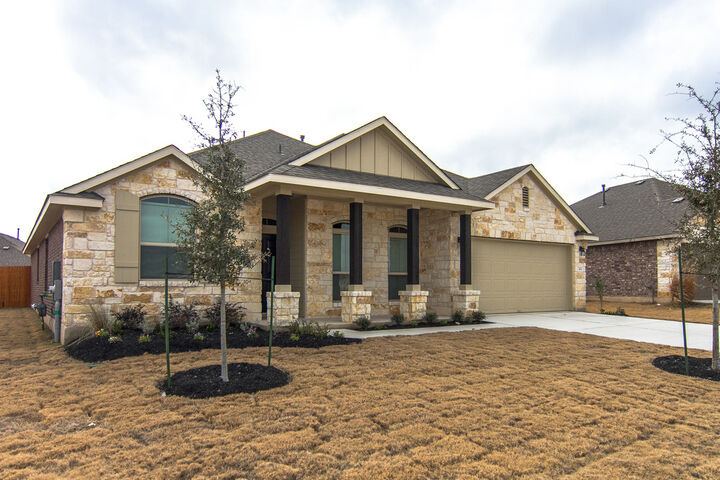 Property Photo: 304 Chalk Knob Manor TX 78641