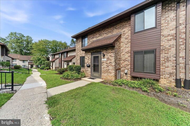 Property Photo:  2207 Aspen Circle  PA 19064 