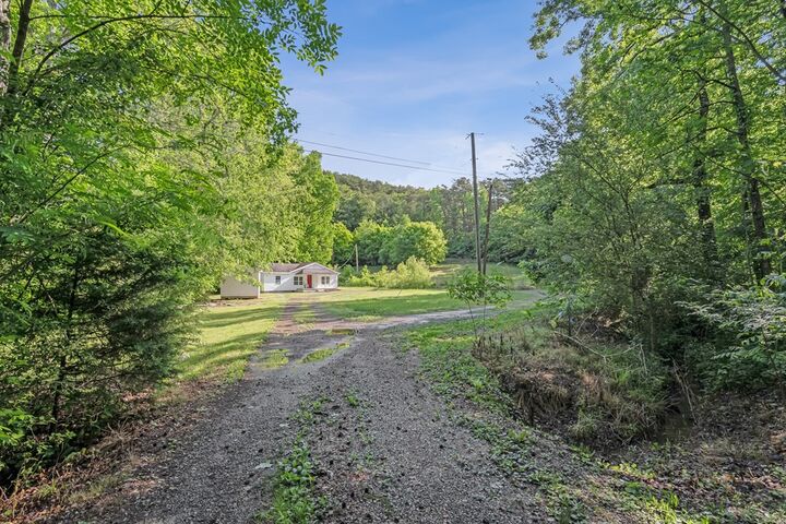 Property Photo:  2720 Old Federal S  GA 30705 