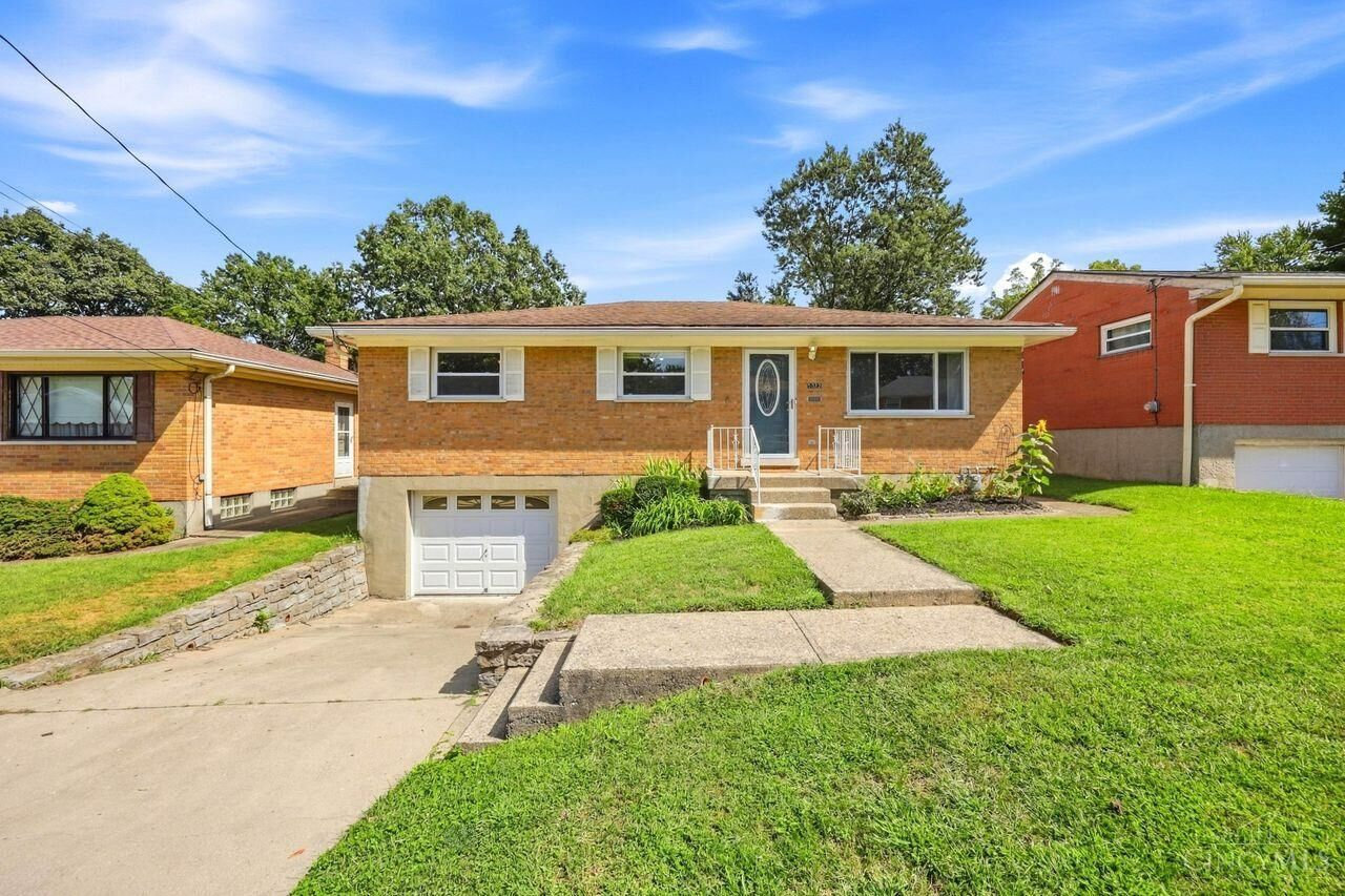 Property Photo:  5322 Plumridge Drive  OH 45238 