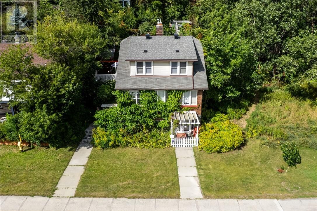 Property Photo: 308 Lloyd Street ON P3B 1P1