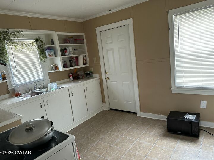 Property Photo:  1622 Brown Street  TN 38343 