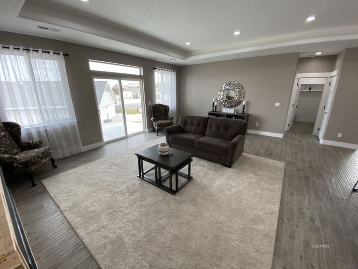Property Photo:  652 Spring Creek Parkway  NV 89815 