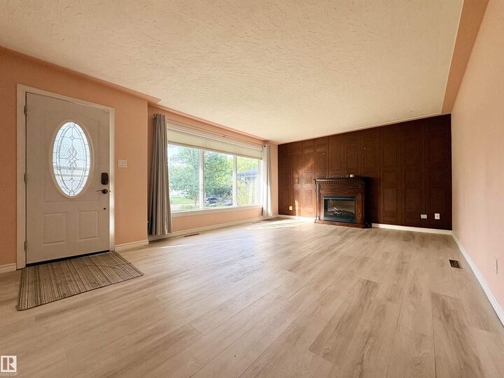 Property Photo:  3834 110 Avenue NW  AB T5W 0H7 