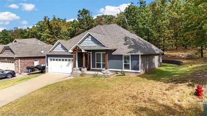 Property Photo:  662 Live Oak Drive  AR 72936 