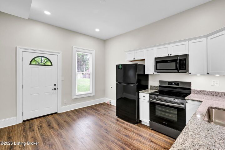 Property Photo:  1426 S Brook St Unit 1  KY 40208 