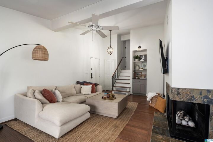 Property Photo:  133 Brookwood Green 133  AL 35243 