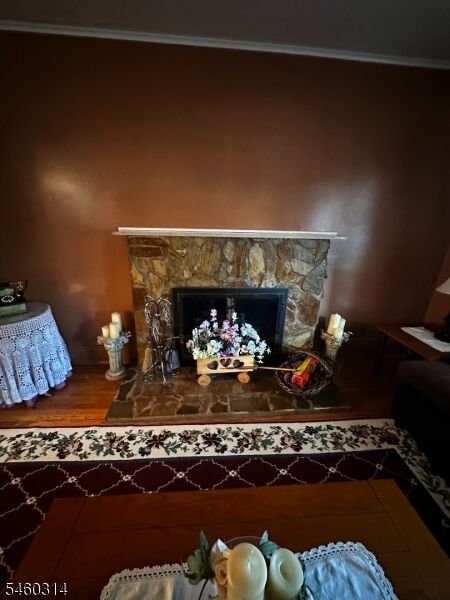Property Photo:  9 Halcyon Pl  NJ 07003 