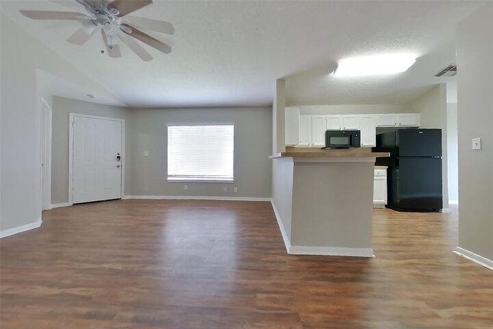 Property Photo:  3130 Kelling Street  TX 77045 