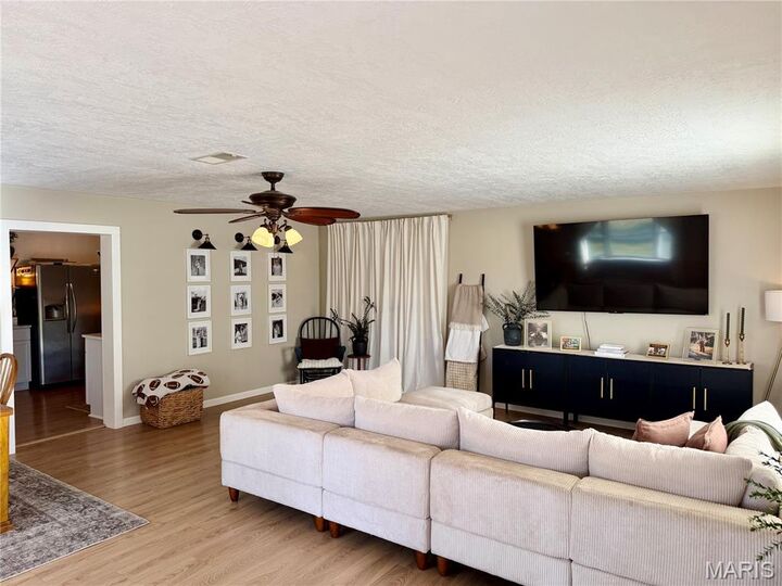 Property Photo:  5823 McDaneld Road  IL 62853 