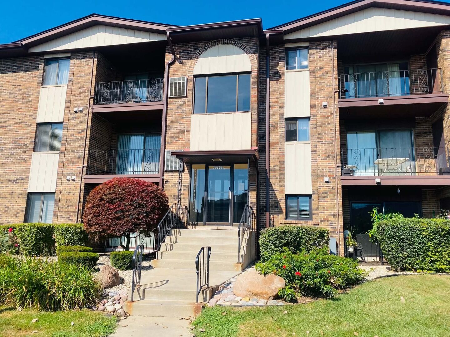 Property Photo: 13933 Laramie Avenue 217 IL 60418